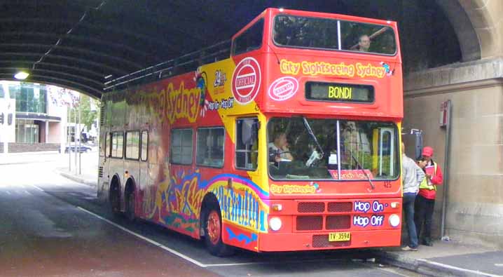 City Sightseeing Sydney Tour MCW Metrobus 425